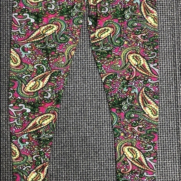 Winwin super soft leggings size L-XXL  Pink and green paisley print leggings - Picture 4 of 6